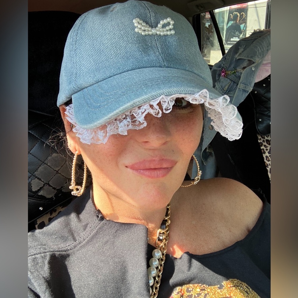 Chic Bow Cap - image 1